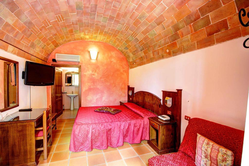 Hotel Residence Villa Rioddi ヴォルテッラ エクステリア 写真