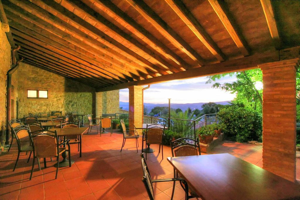 Hotel Residence Villa Rioddi ヴォルテッラ エクステリア 写真