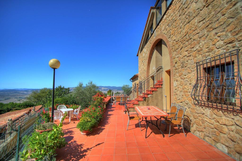 Hotel Residence Villa Rioddi ヴォルテッラ エクステリア 写真