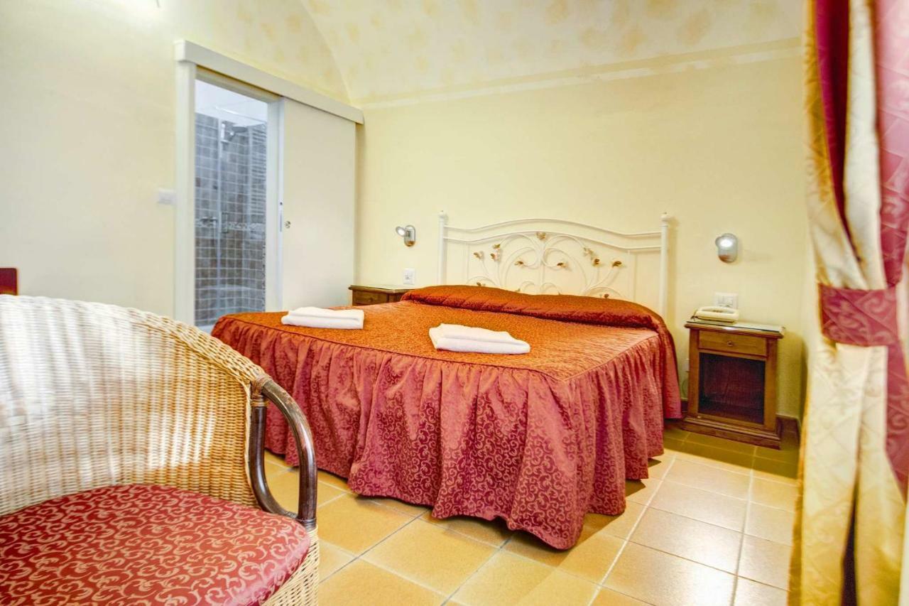 Hotel Residence Villa Rioddi ヴォルテッラ エクステリア 写真