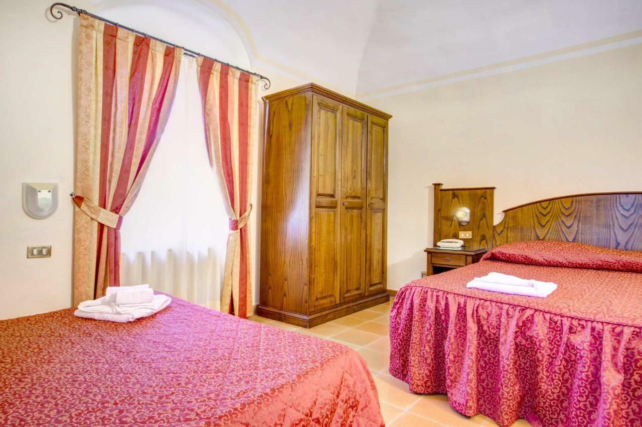 Hotel Residence Villa Rioddi ヴォルテッラ エクステリア 写真