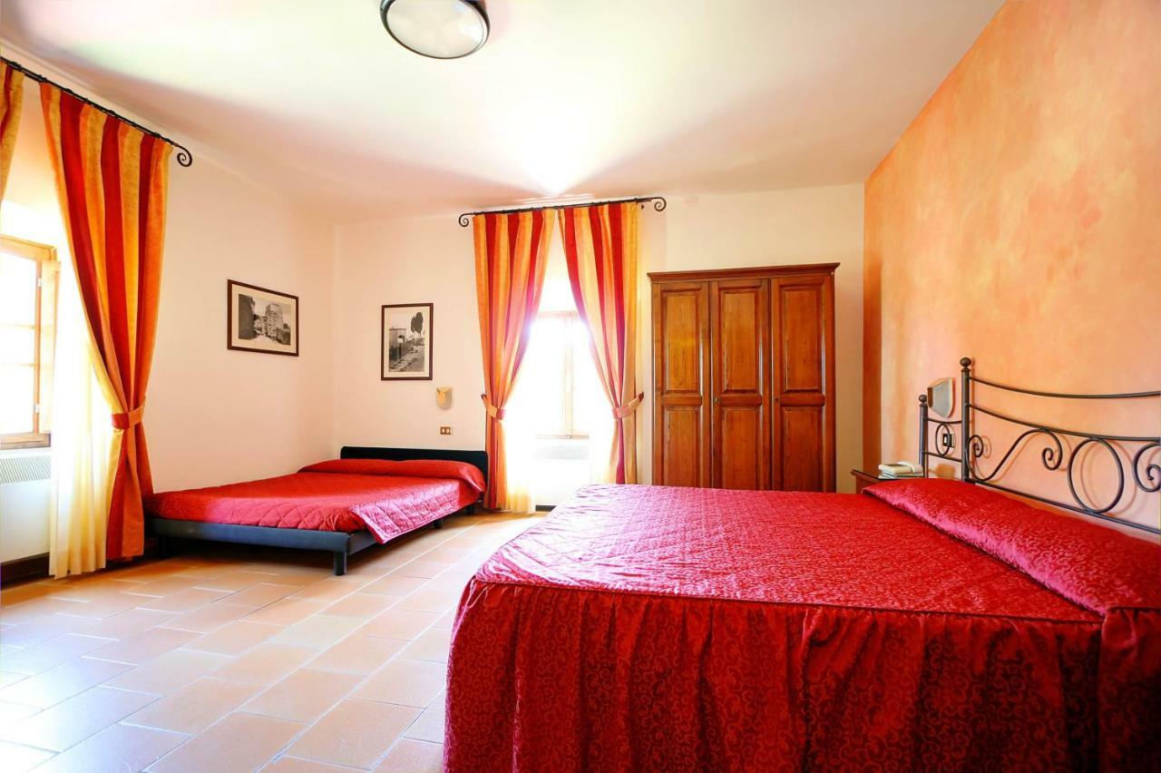 Hotel Residence Villa Rioddi ヴォルテッラ エクステリア 写真