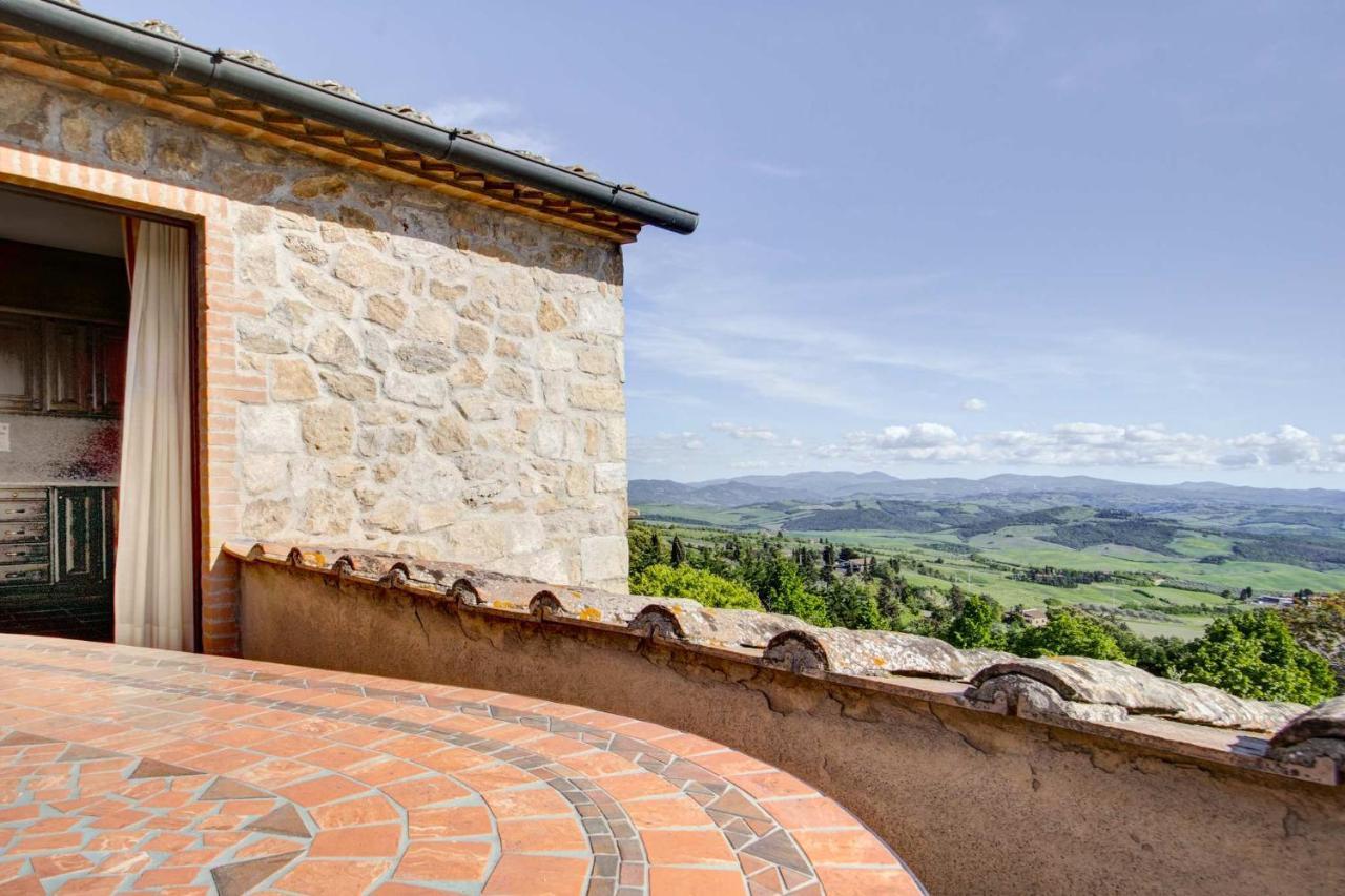 Hotel Residence Villa Rioddi ヴォルテッラ エクステリア 写真