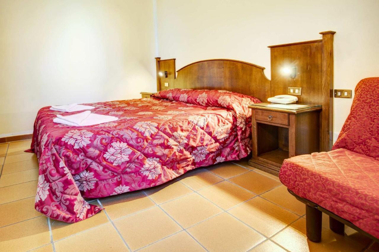 Hotel Residence Villa Rioddi ヴォルテッラ エクステリア 写真
